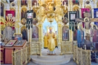 В неделю 1-ю по Пятидесятнице Всех святых Архипастырь совершил Божественную литургию в кафедральном храме святителя Николая г. Канаш
